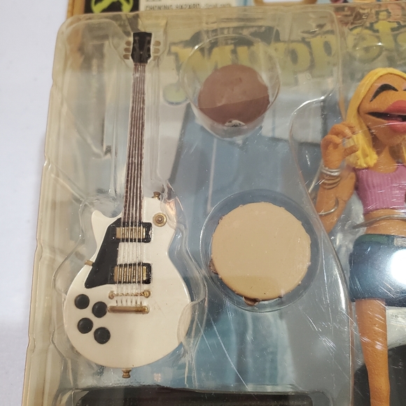 2003 PALISADES MUPPETS JANICE FIGURE SEALED L👀K - Picture 9 of 10